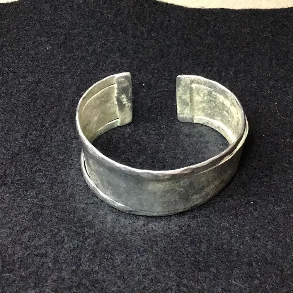 Vintage Native American wide 3 band Sterling silver bracelet